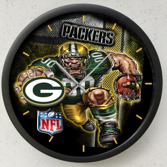Green Bay Packers wall clock - Picture 4 of 4